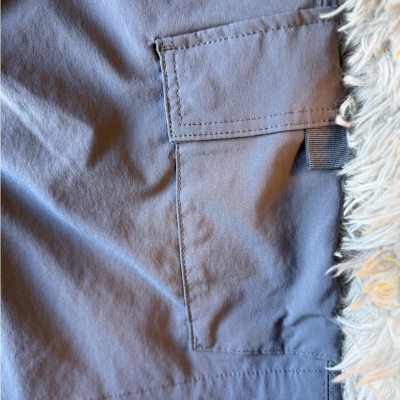 American Eagle Mens Flex Nylon Drawstring Waist Pull On Cargo Jogger Shorts SZ M - Picture 2 of 9